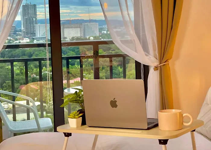 Chateau Nude 3* Cebu