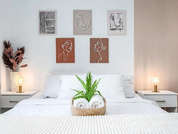 Aparthotel Chateau Nude