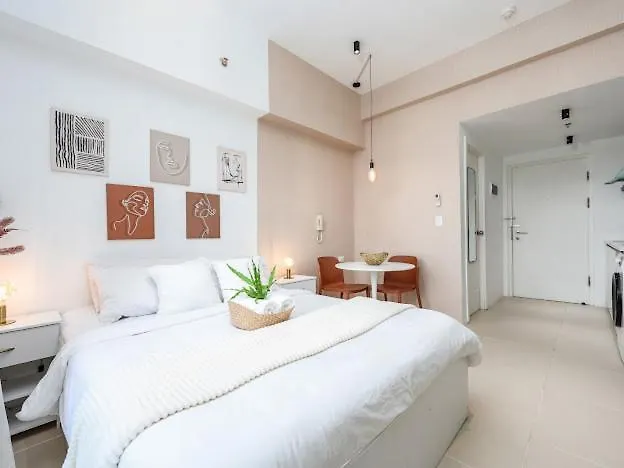 Aparthotel Chateau Nude